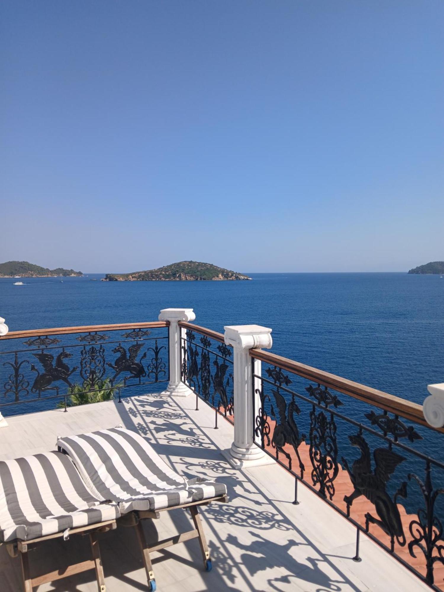 Hotel Villa Orsa Skiathos Town Exterior photo