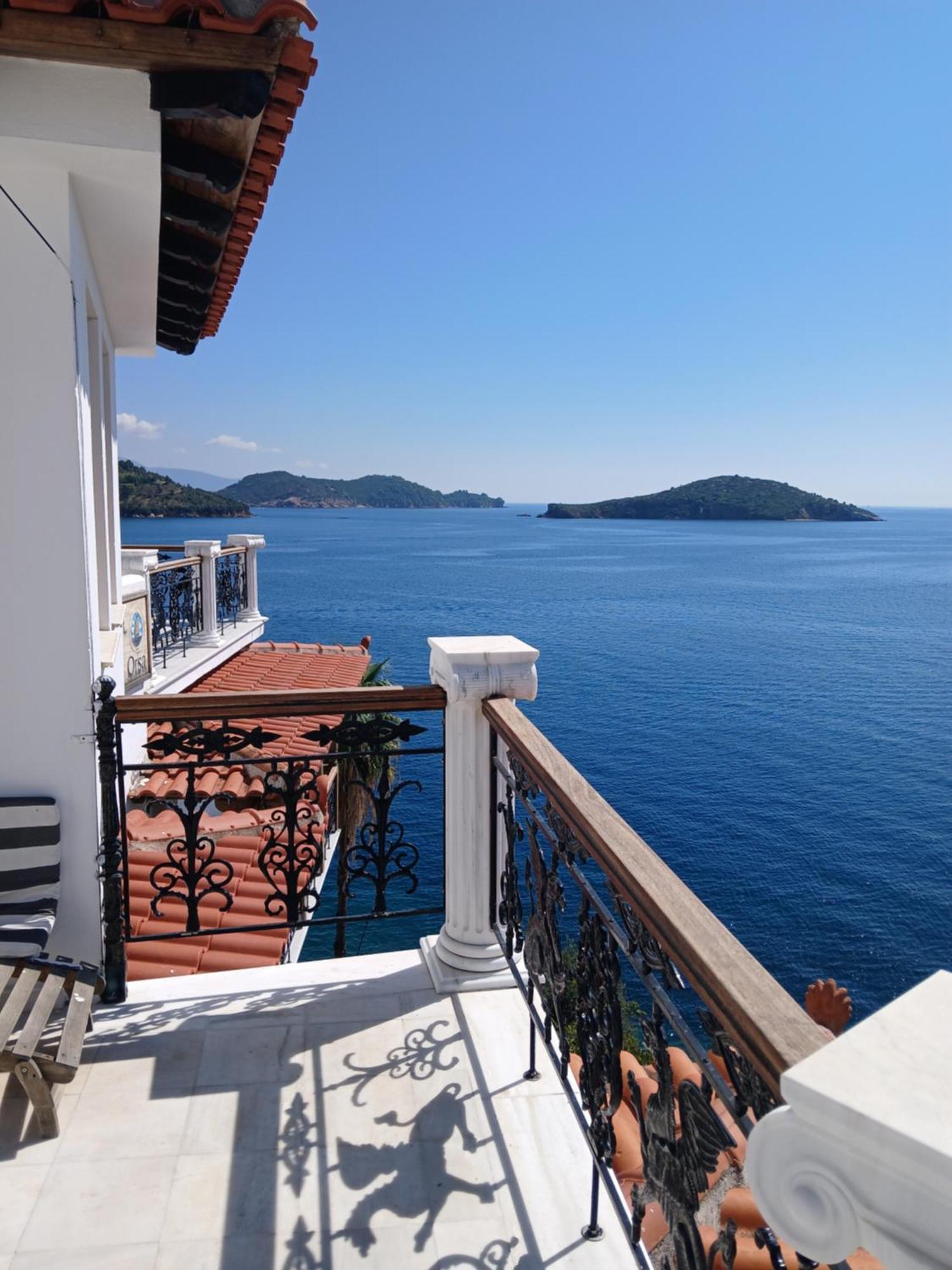 Hotel Villa Orsa Skiathos Town Exterior photo
